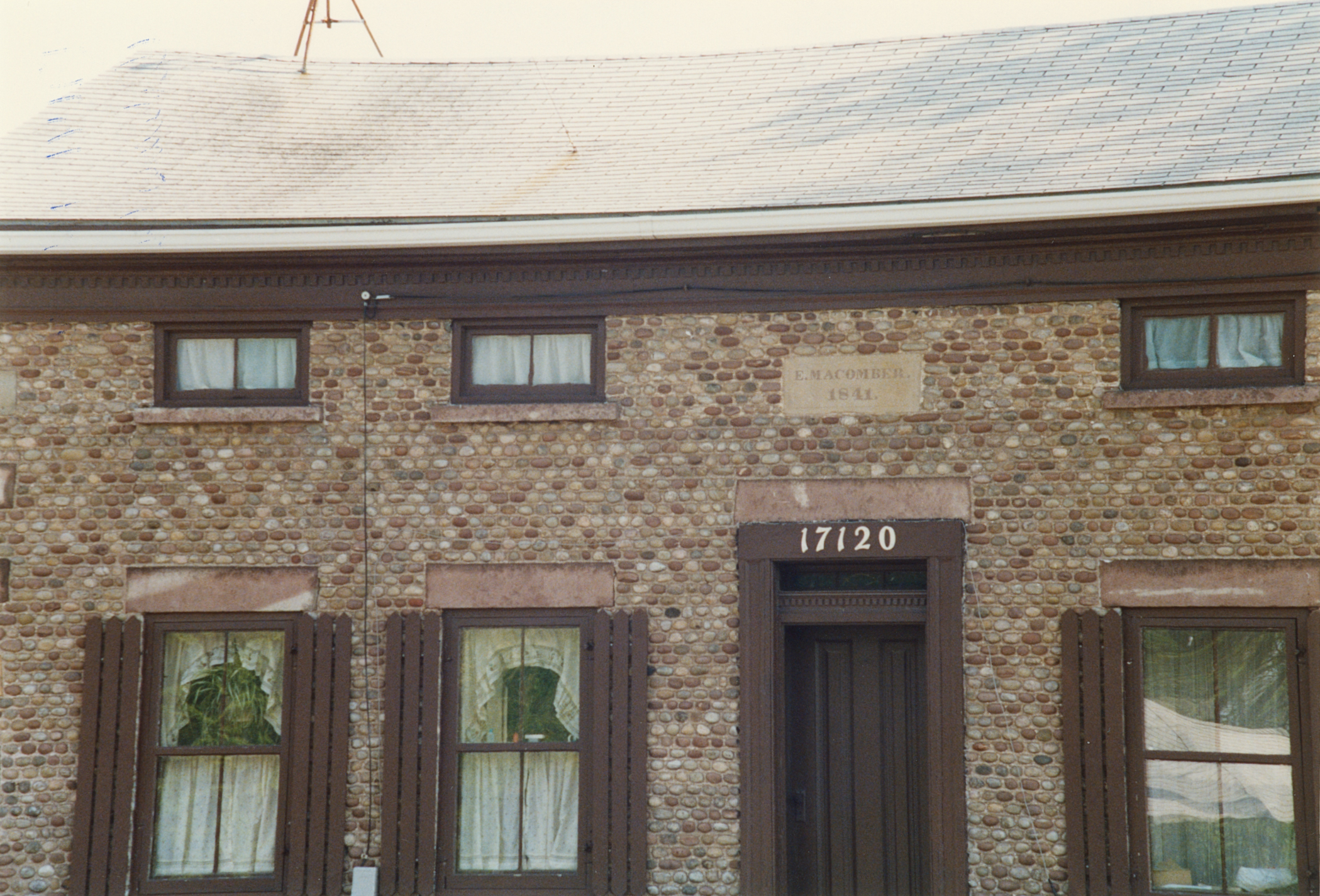 Mur-15 17120 Ridge Rd 2